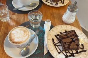 La Esquina Chalten desayunos almuerzos cenas Viandas lunch box