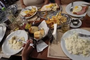 La Farola Express Moreno