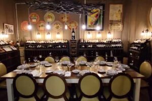 La Gloria Cantina Cool