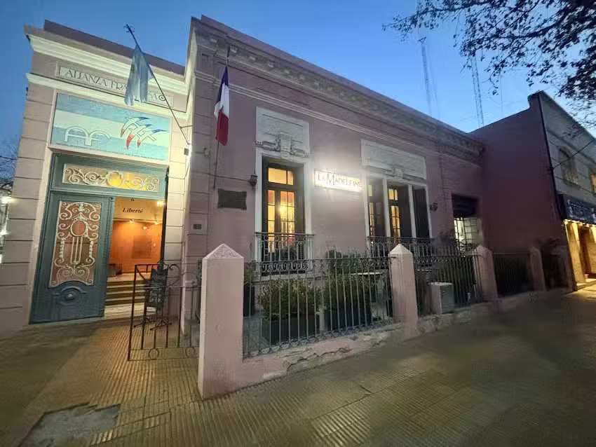 La Madeleine Petit Bistrot y Casa de T&eacute;