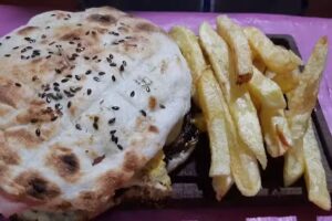 La Tila Rest&oacute;Bar