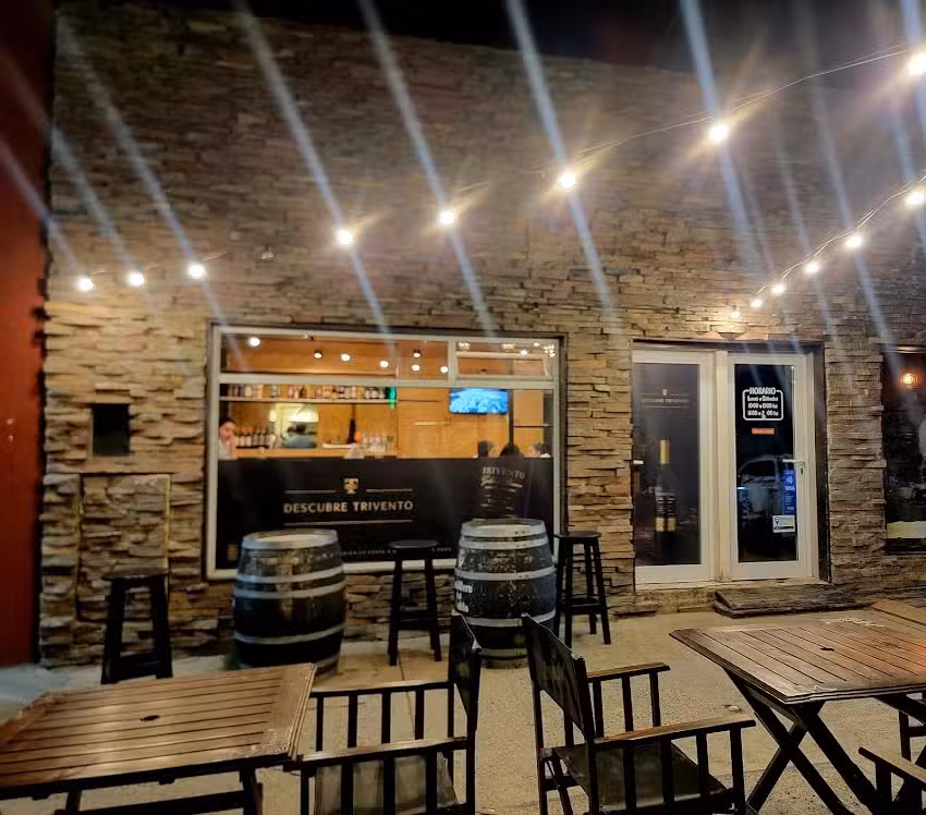 La trinchera wine and beer