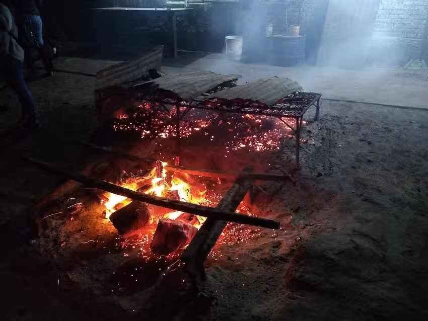Lo De Canepa Restaurante De Campo