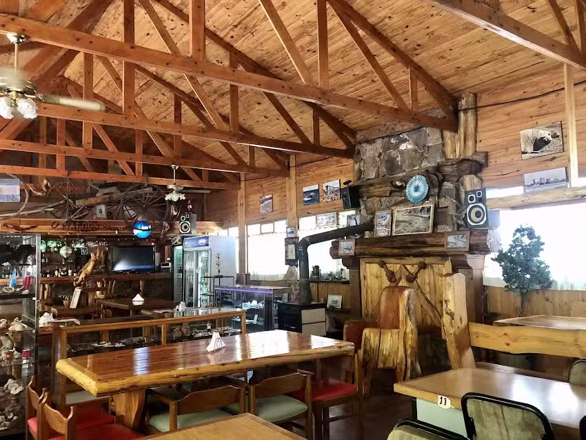 Los 7 Robles Restaurant