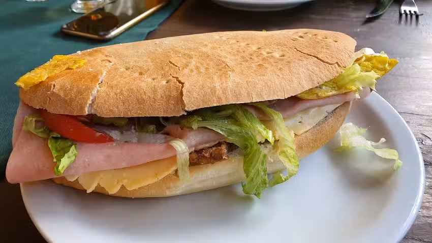 Los Patos Restaurant