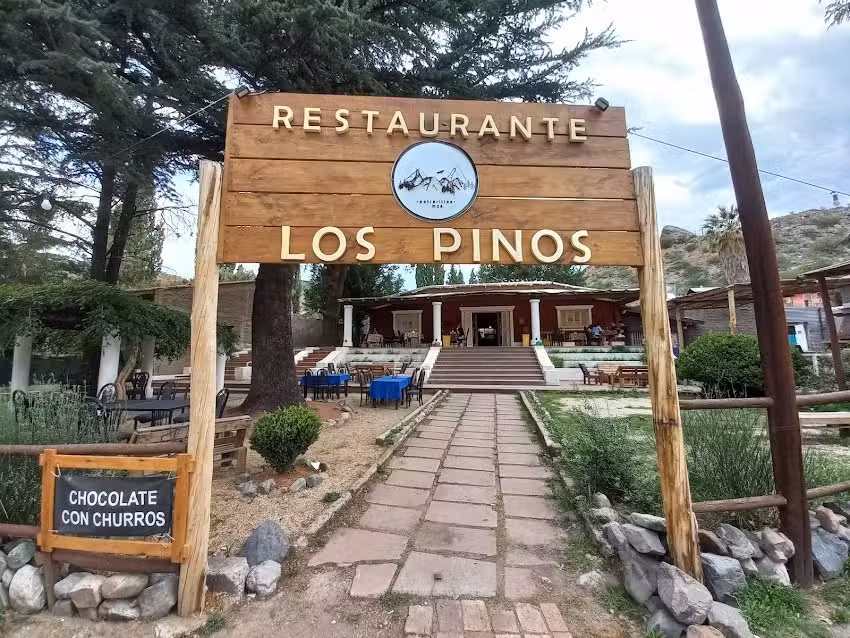 Los Pinos Restaurante
