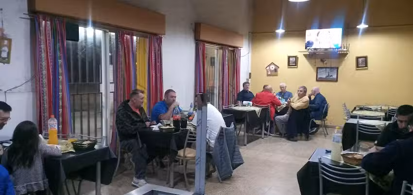 Los Robles Restaurant