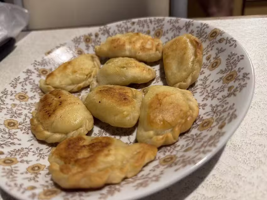 Malas Hermanas Bodeg&oacute;n ruso de cocina de autor