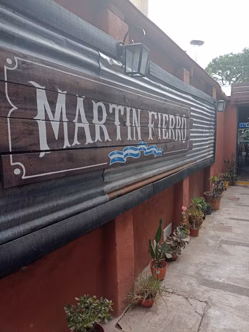 Martin Fierro Comida Casera