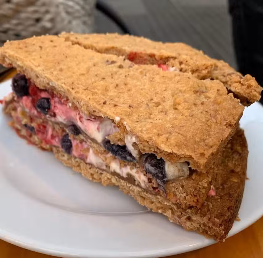 Maru Botana Belgrano R