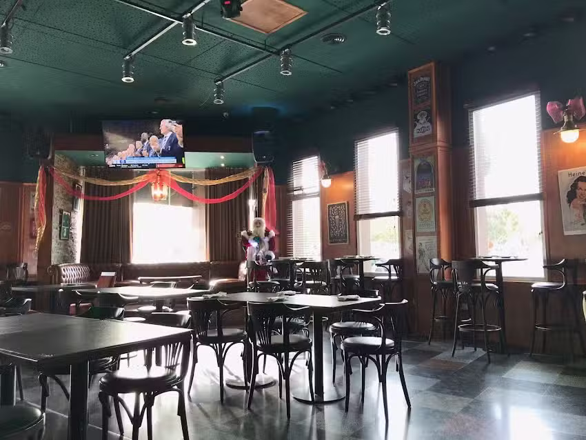 Munster Irish Pub Restaurant