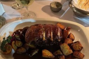 Novecento Ca&ntilde;itas