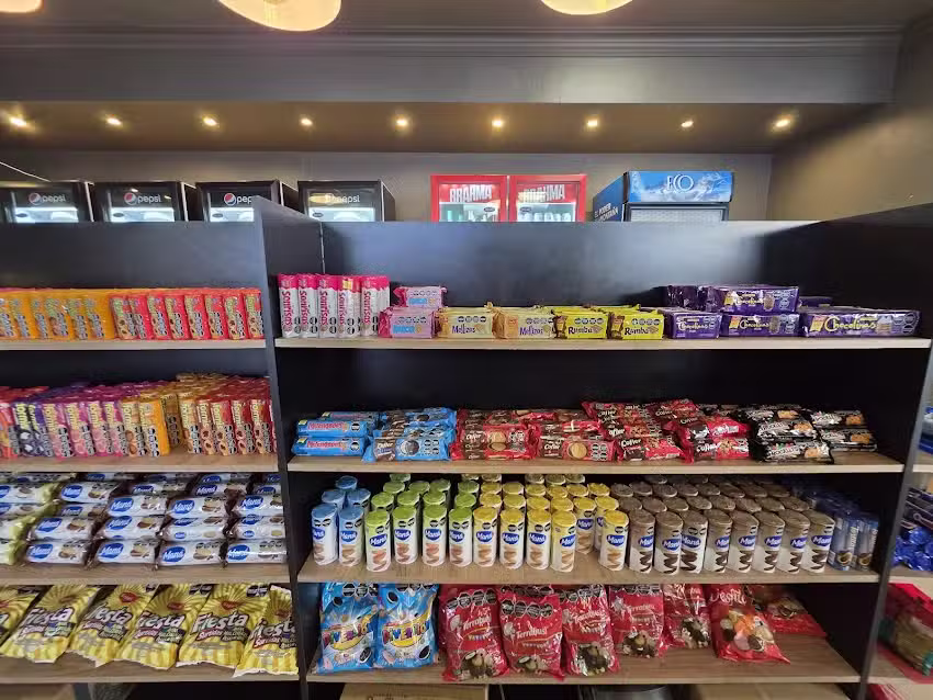 Parador La 9 Resto Bar Shop 247