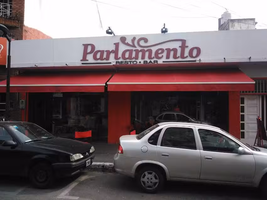 Parlamento Resto Bar