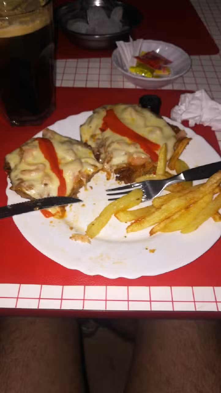 Parrilla La Chacra Salliquel&oacute;