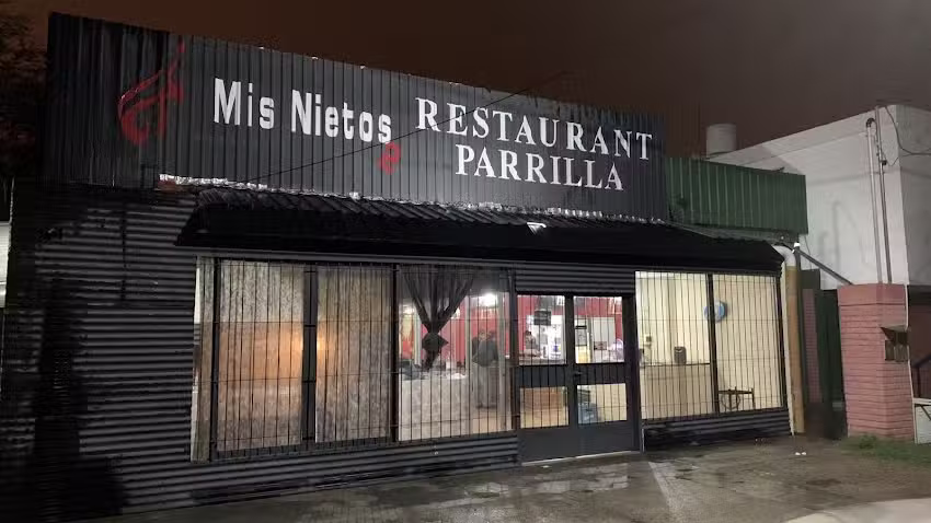 Parrilla Mis Nietos