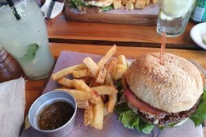 Patio Cervecero El Bols&oacute;n Centro