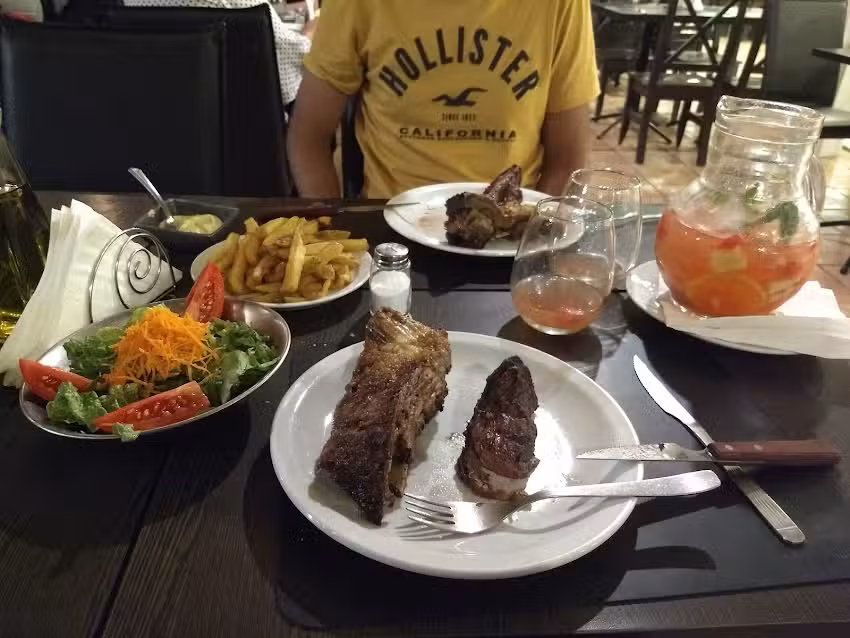 Pettra Resto