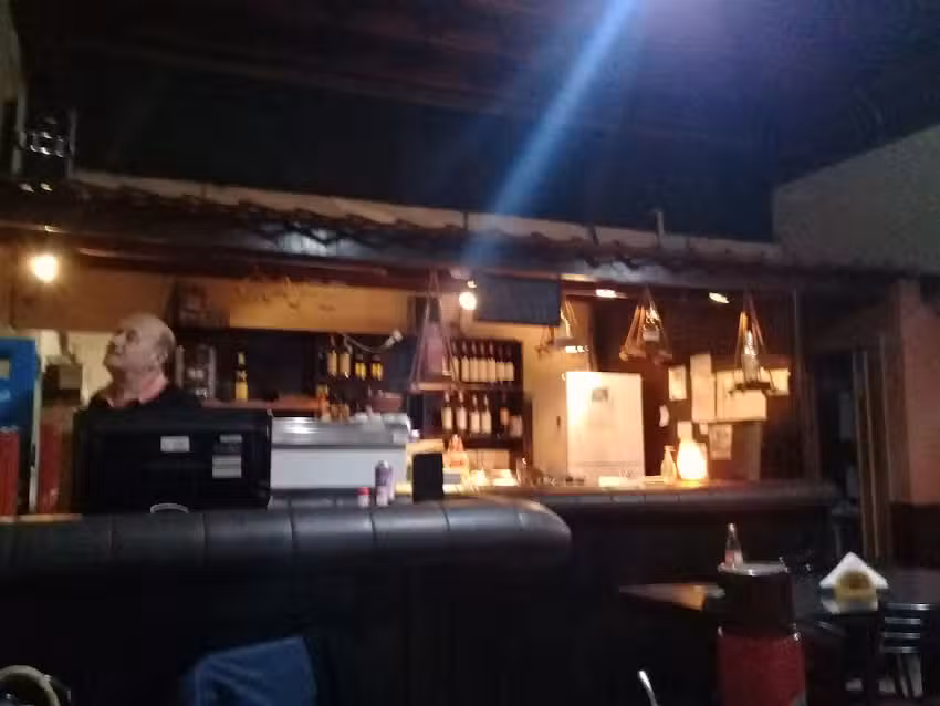 Pipas Resto Bar