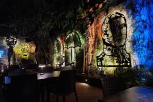 Piso Cero Terrace by Vuelta Abajo Social Club