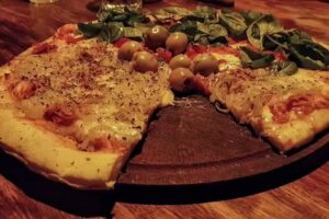 Pizzer&iacute;a La Cuadra