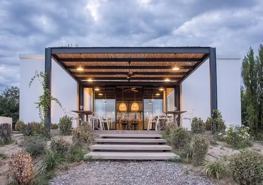 Postales by Dot Boutique