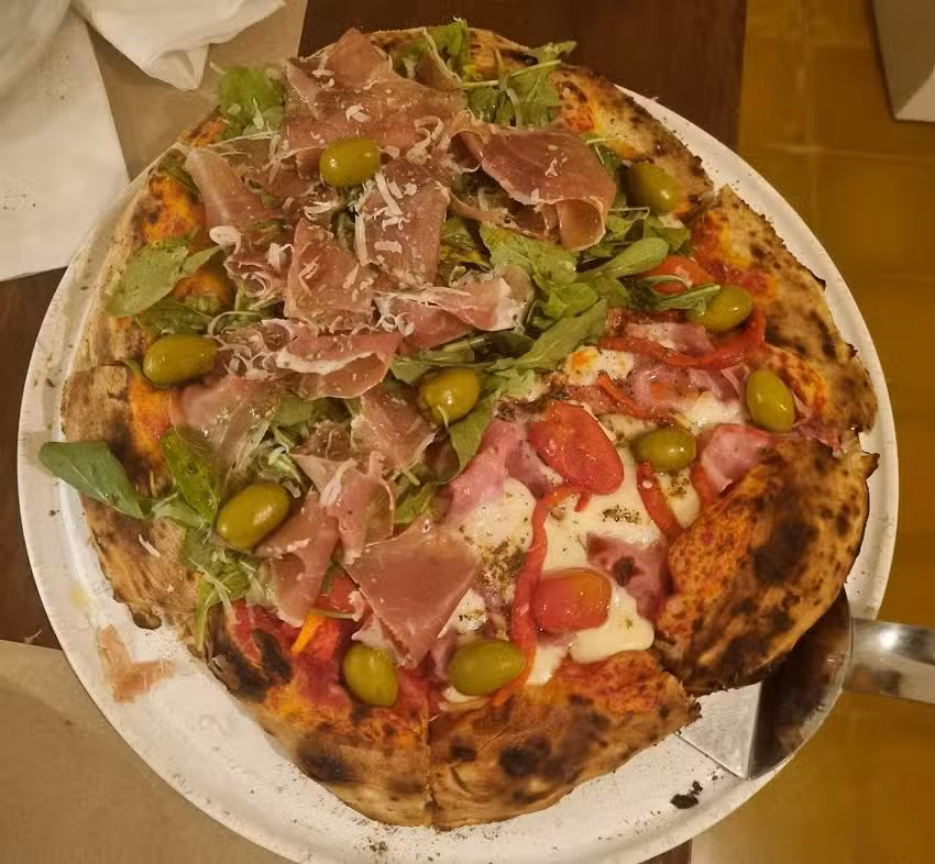 Punto Napolitano Caf&eacute; Rest&oacute;