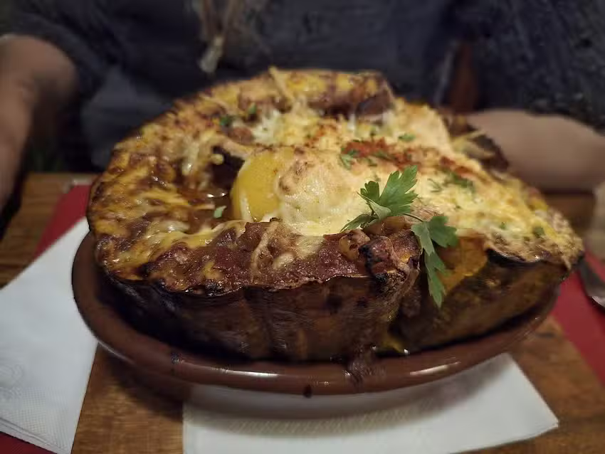 Pura Vida Av Libertador 1876