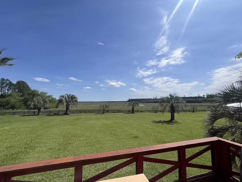 RestaurantLa Aurora Del Palmar