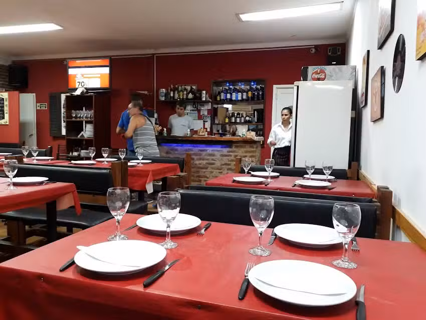 Restaurant Parrilla De Calle 16