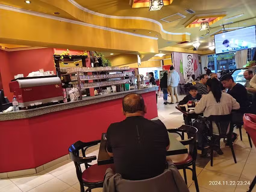 Restaurante Don Peppone El Estilo Italiano