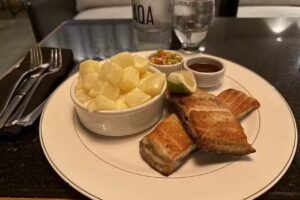 Restaurante El Mes&oacute;n Restaurant Bar