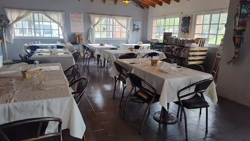 Resto Bar De La Bah&iacute;a Bah&iacute;a De Los Lobos