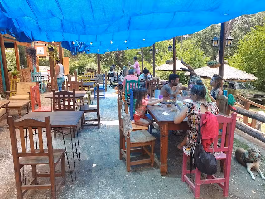 RestoBar Puentes Amarillos