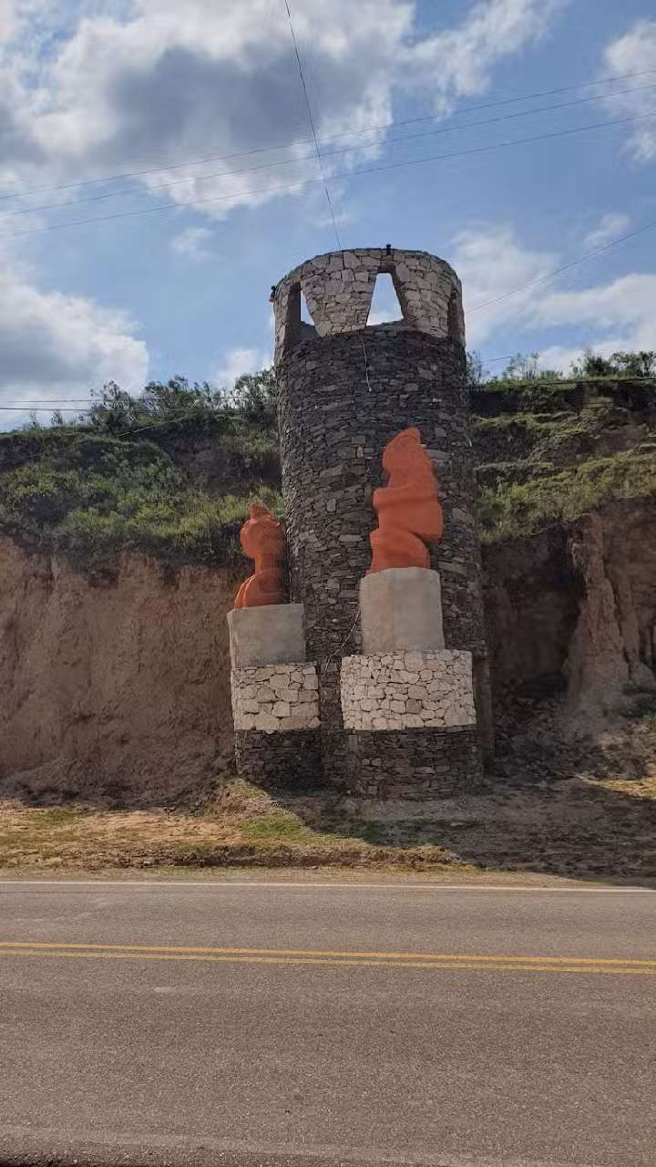 Restobar Servicompras Pucara