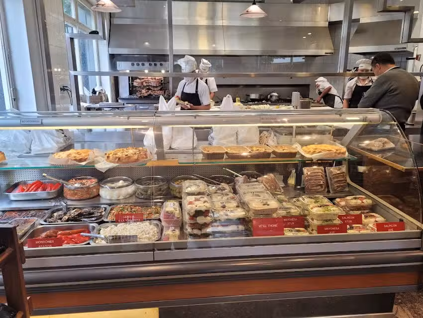 Rotiseria Los 8 Hermanos