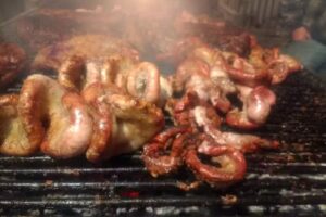 Rotiseria Y Pizzeria La Familia