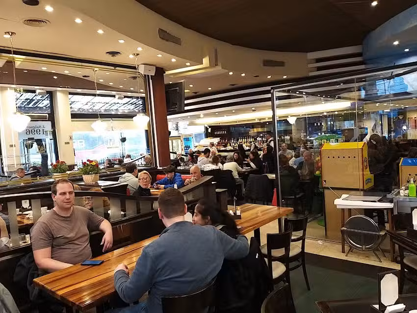 San Mart&iacute;n Restaurante