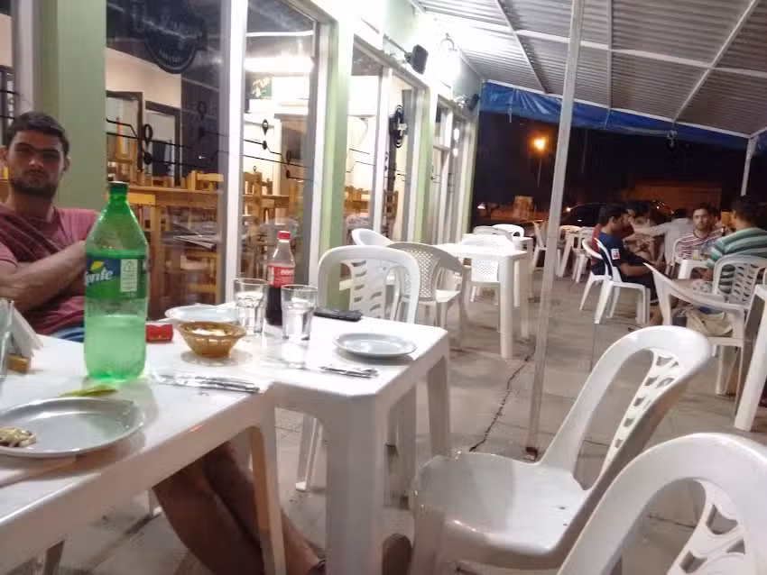 Un Lugar RestoBar