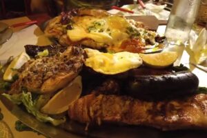 Un Tano y dos Gallegos