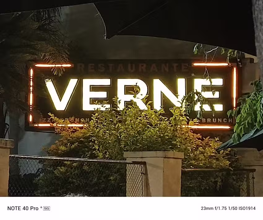 Verne Bistro Pizza Brunch