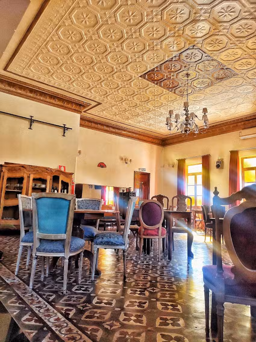 Viejo Bar Espa&ntilde;ol