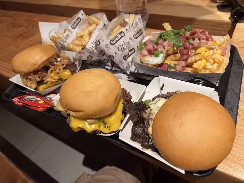 Weiss Beer Burgers